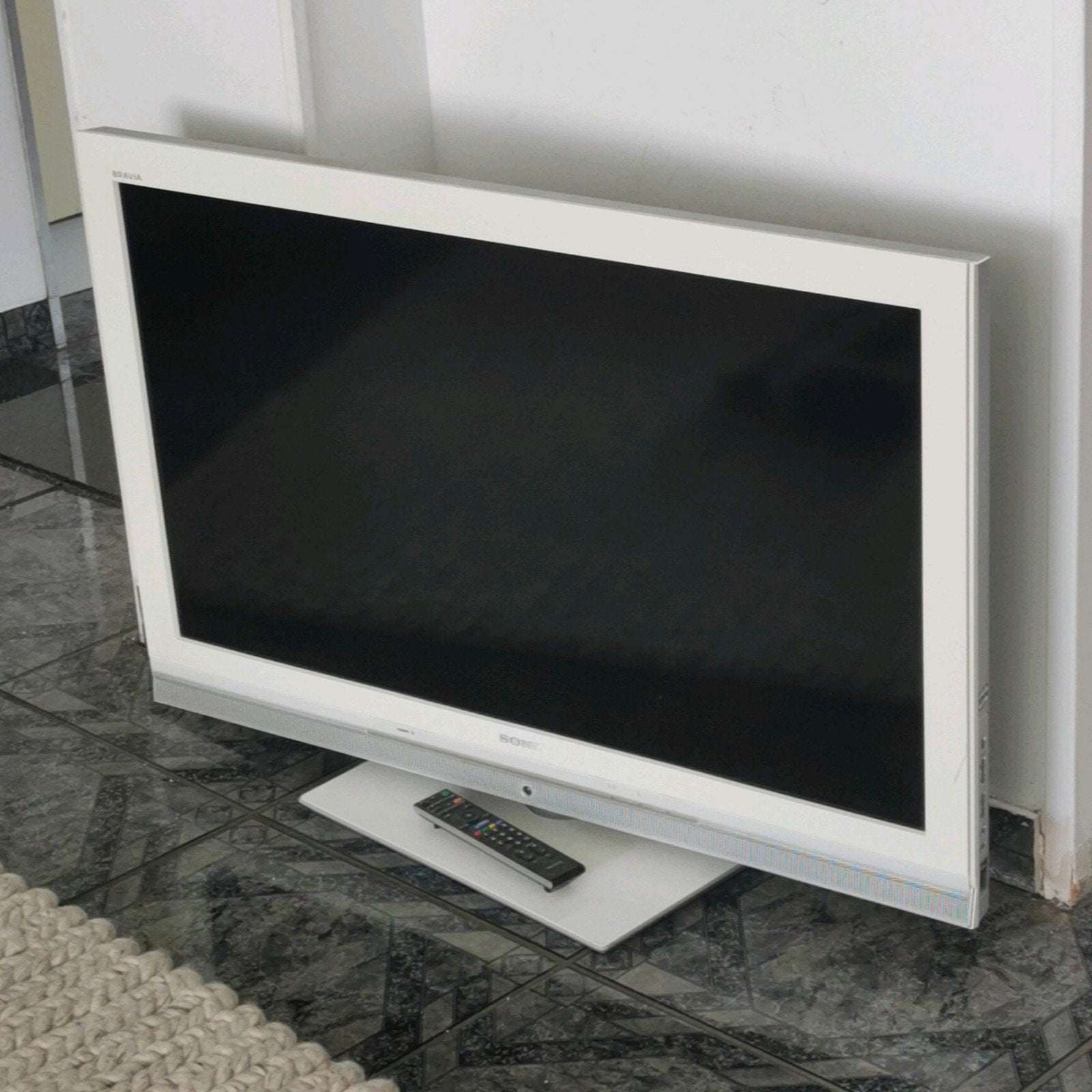 Sony KDL-40WE5 LCD TV - Groen licht, zwart scherm, Ophalen, 50 Hz, LCD, Full HD (1080p)