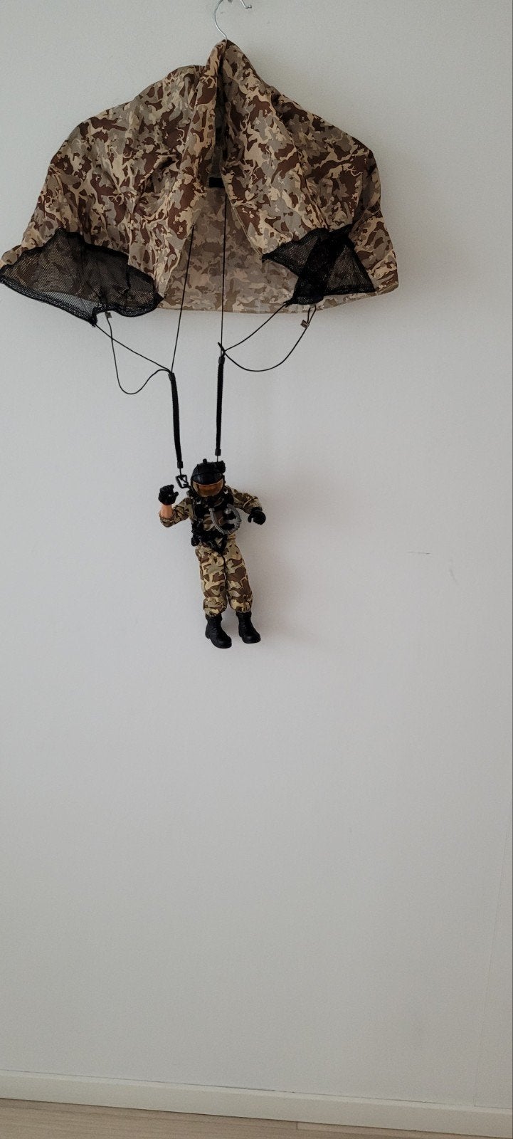 Action Man met parachute - Vintage actiefiguur, Ophalen of Verzenden, Gebruikt