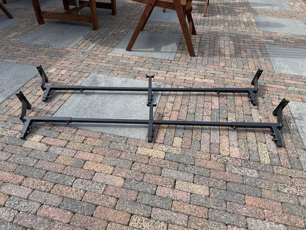 Metalen bedframe onderstel, Auto diversen, Dakdragers, Ophalen of Verzenden, Zo goed als nieuw