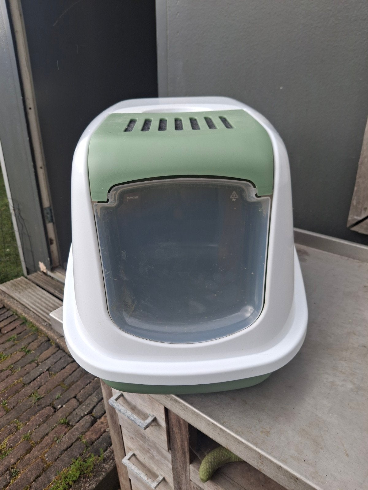 Kattenbak inclusief. 18 l. korrels, Ophalen