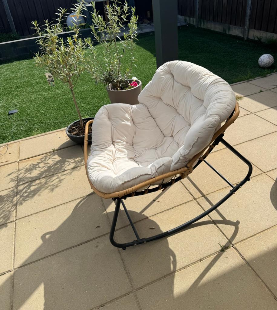 Grote schommelstoel voor terras of tuin - Relax, Tuin en Terras, Tuinstoelen, Ophalen, Zo goed als nieuw, Overige materialen