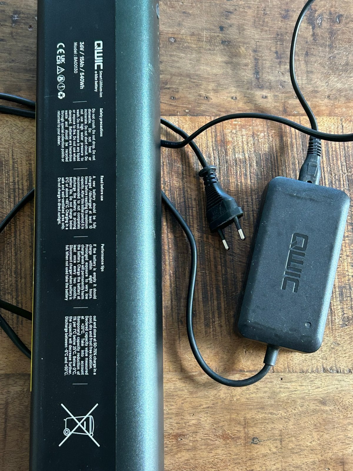 2 maal QWIC e-bike accu 36V 15Ah 540Wh met oplader, Gebruikt