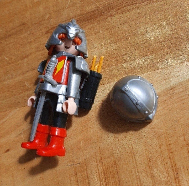 Playmobil ridder met extra helm, Ophalen of Verzenden, Zo goed als nieuw, Losse onderdelen, Figuren
