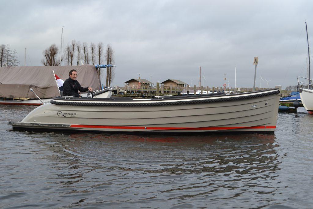 Waterspoor 717 aviator & ELKE ZONDAG GEOPEND (bj 2025), Watersport en Boten, Info@verschuurwatersport.nl, Waterspoor, 6 meter of meer