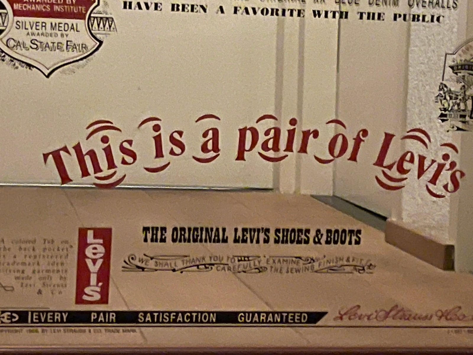 Levi Strauss’, Ophalen, Reclamebord