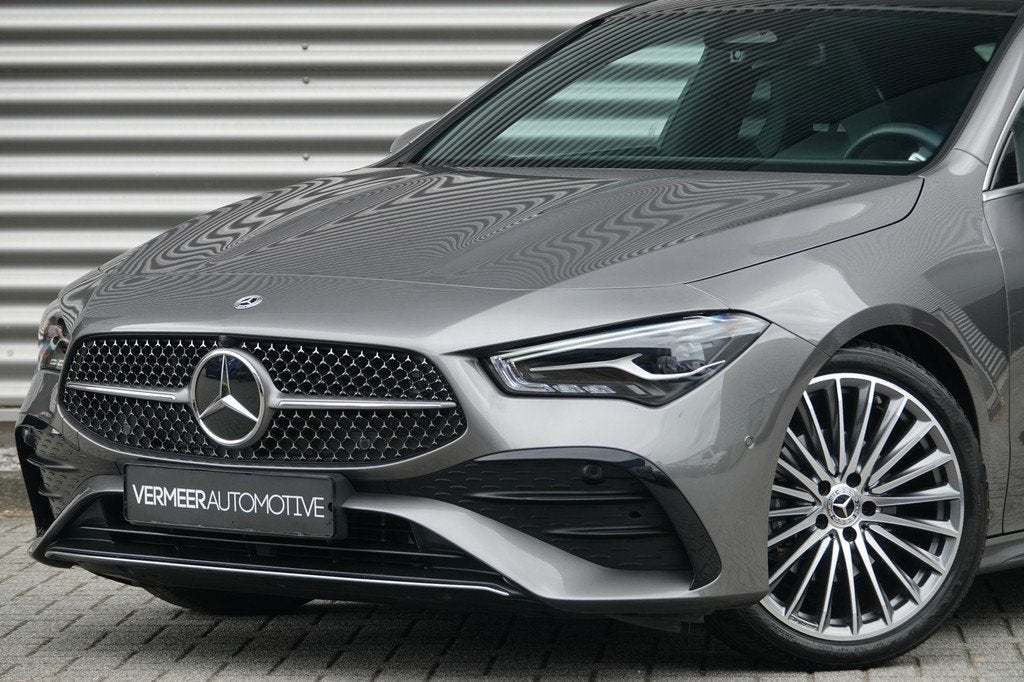 Mercedes-Benz CLA-Klasse 180 Star Edition AMG | Pano | Trekh, Auto's, Mercedes-Benz, 136 pk, Gebruikt, 4 cilinders, Origineel Nederlands