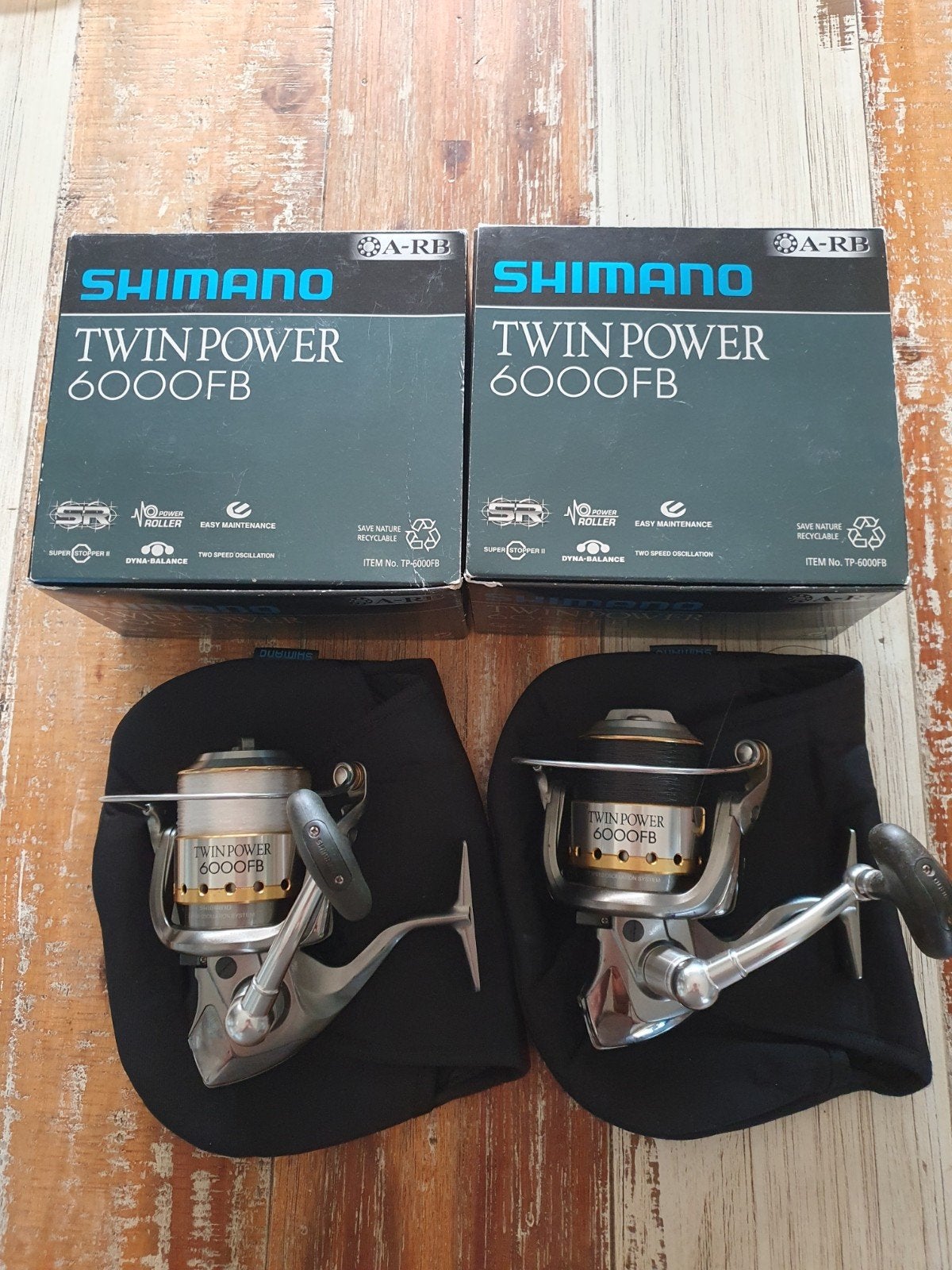 *** 2x shimano twinpower 6000fb ***, Ophalen of Verzenden, Zo goed als nieuw, Molen