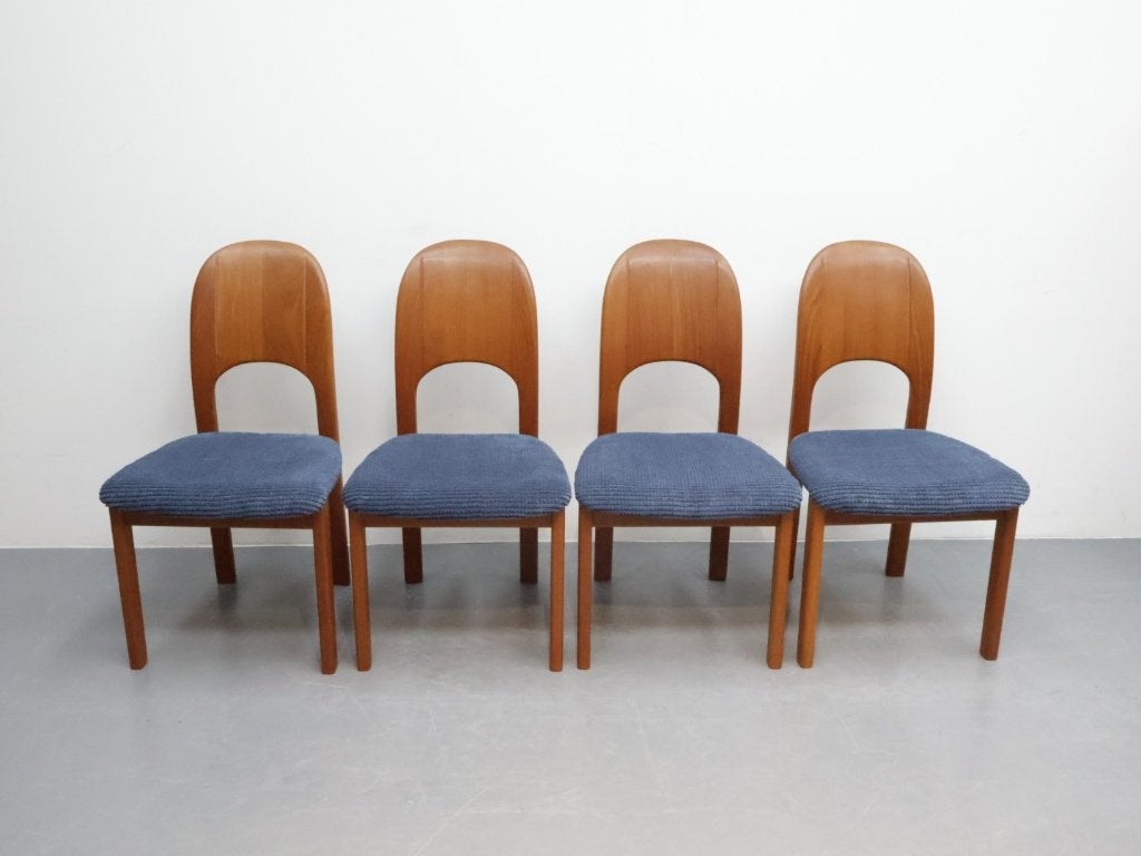 Set vintage eetkamerstoelen Deens design Holstebro, Huis en Inrichting, Stoelen, Gebruikt, Blauw, Deens vintage chairs, Vier