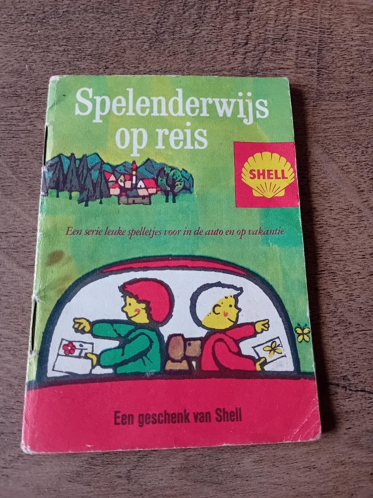 Shell boekje Spelenderwijs op reis - een geschenk van Shell, Ophalen of Verzenden, Zo goed als nieuw