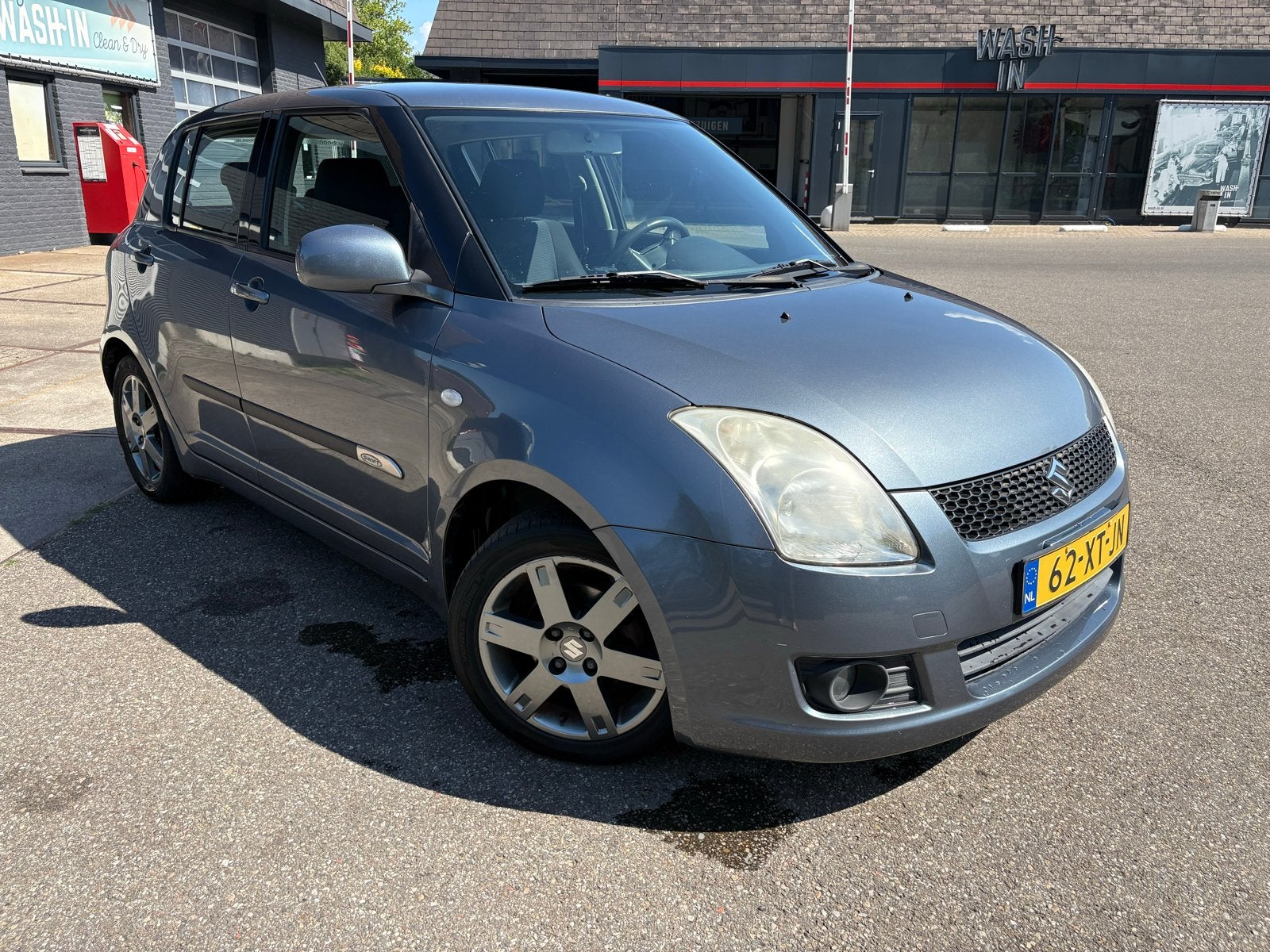 Suzuki Swift 1.3 5DRS 2007 Grijs, Voorwielaandrijving, Stof, 40 €/maand, Zwart