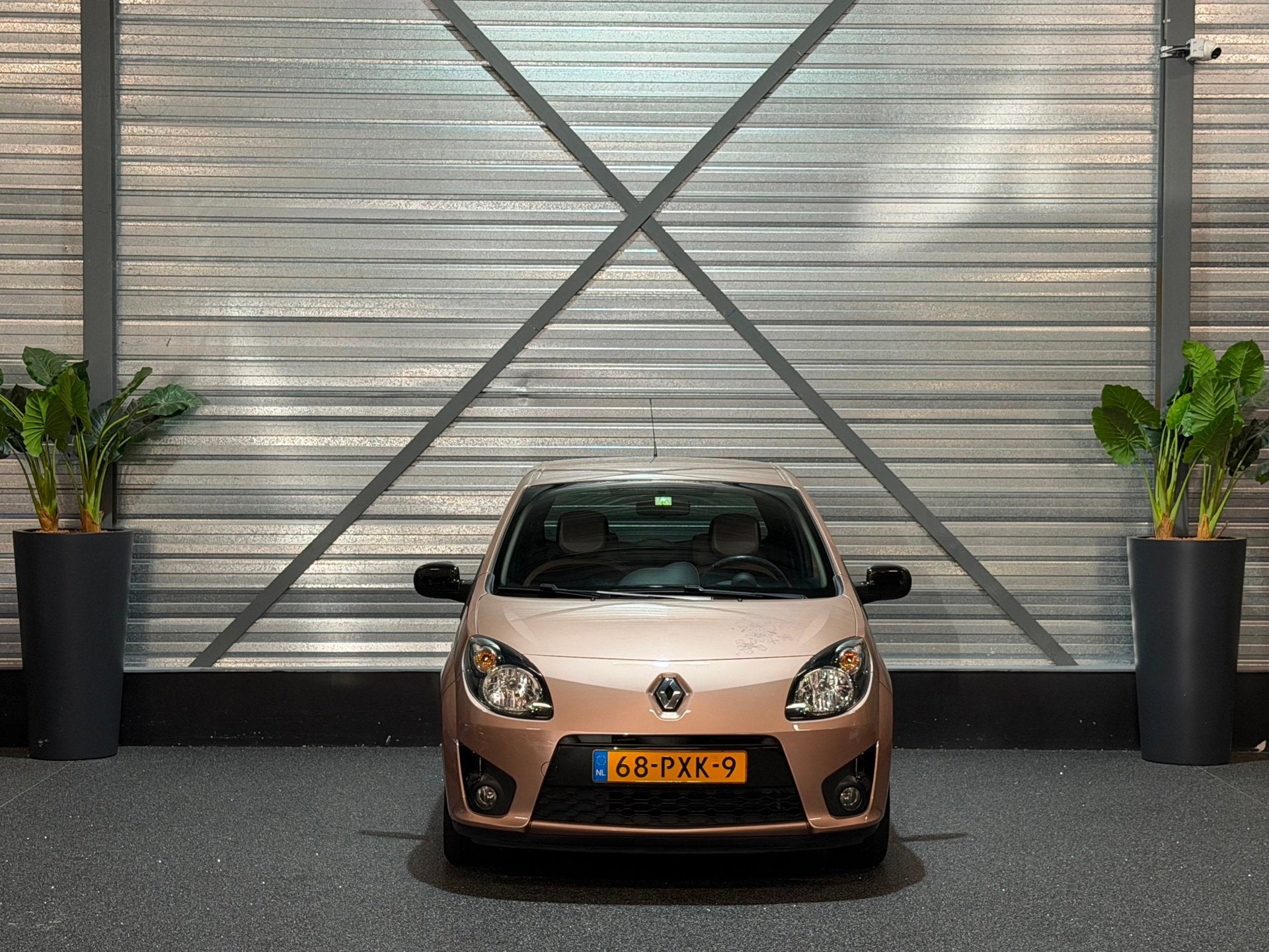 Renault Twingo 1.2-16V Miss Sixty 2E-EIG!/AIRCO/CRUISE/HALF-, Auto's, Twingo, Gebruikt, 4 stoelen, Origineel Nederlands