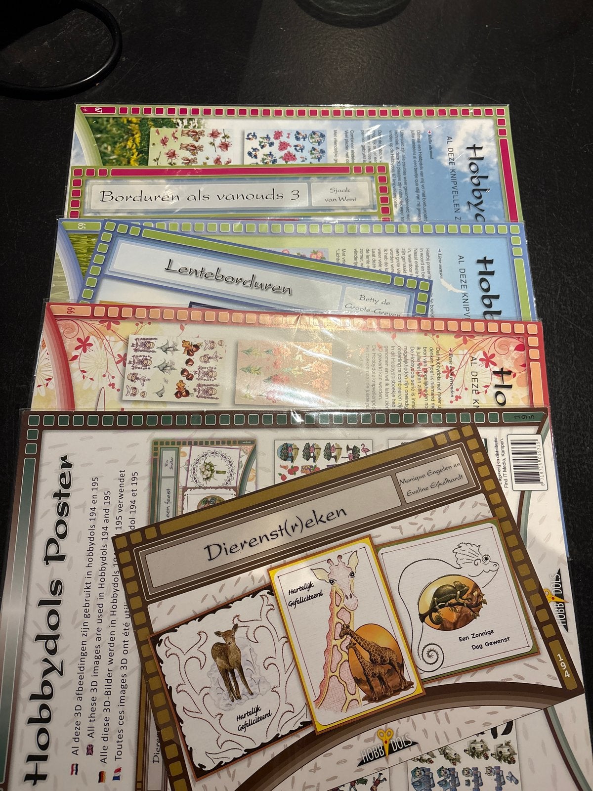Hobbydols 3D knipvellen en Hobbydots boekjes, Verzenden, Dieren, Nieuw, Papier of Karton