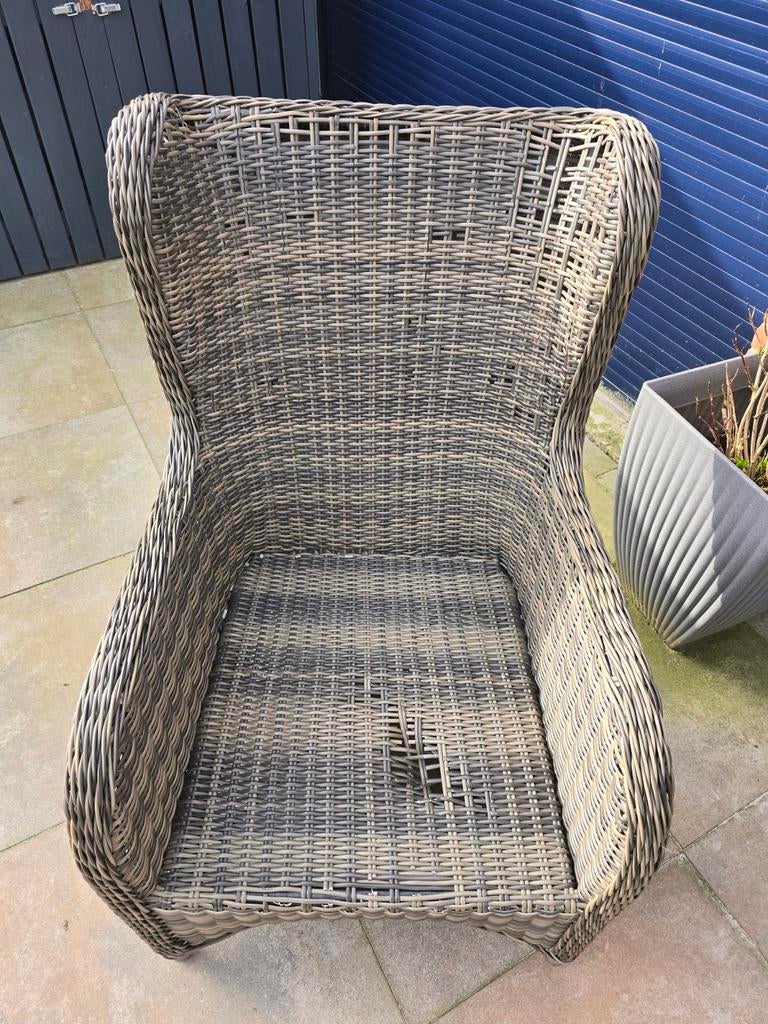 Twee kapotte stoelen - ideaal voor reparatie of onderdelen, Ophalen of Verzenden, Gebruikt