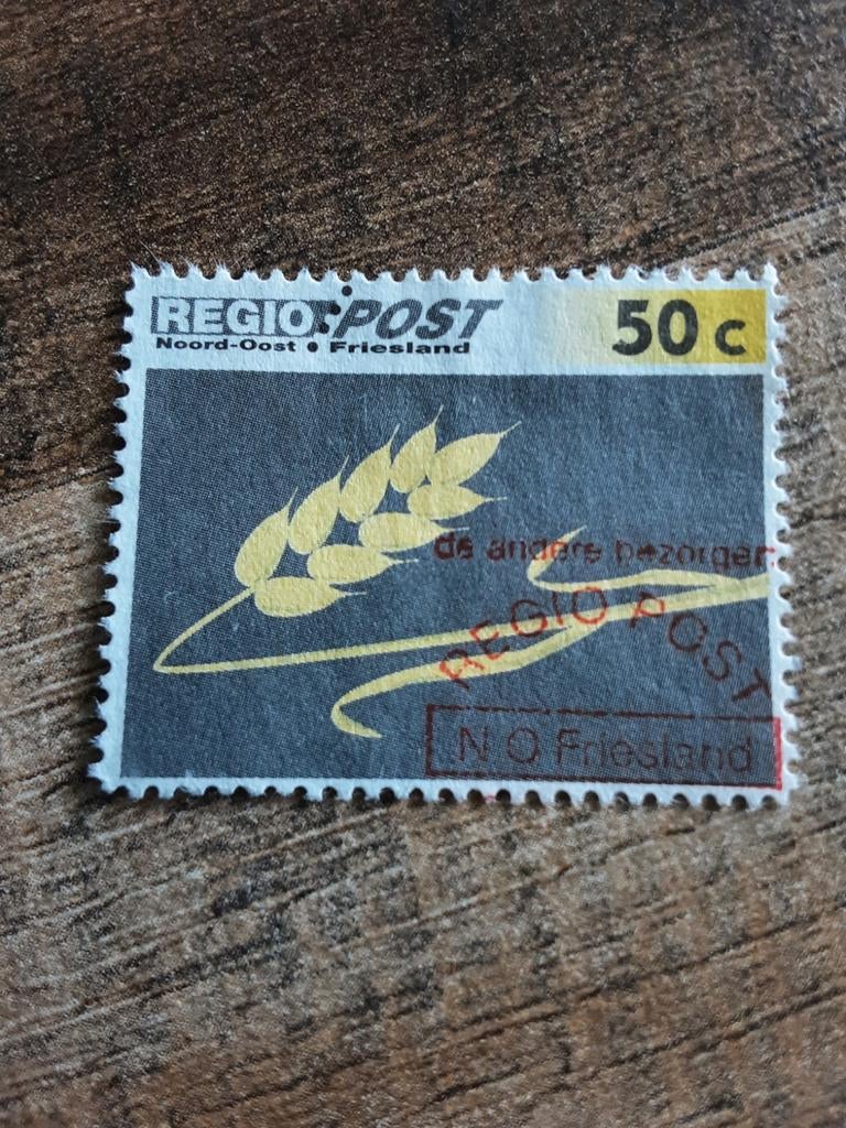 Regiopost.  Rouwzegel getand 50ct. (  gest), Postzegels en Munten, Postzegels | Nederland, Ophalen of Verzenden
