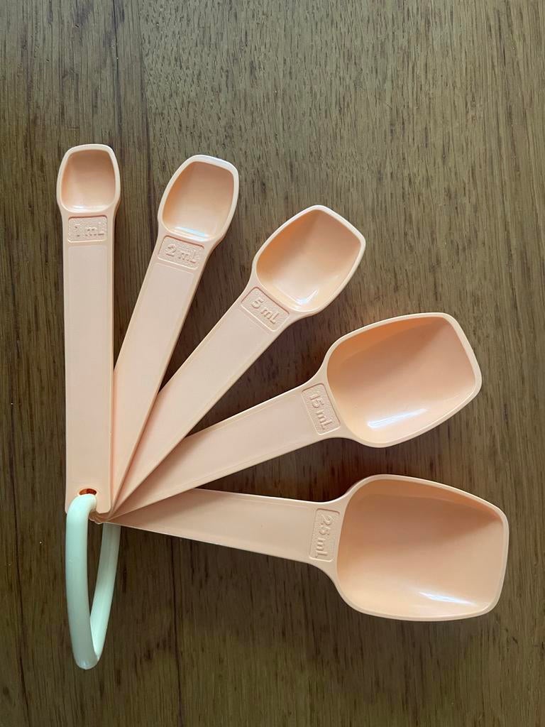 Tupperware maatlepels set - 1ml, 2ml, 5ml, 15ml, 25ml, Ophalen of Verzenden, Nieuw, Crème, Overige typen