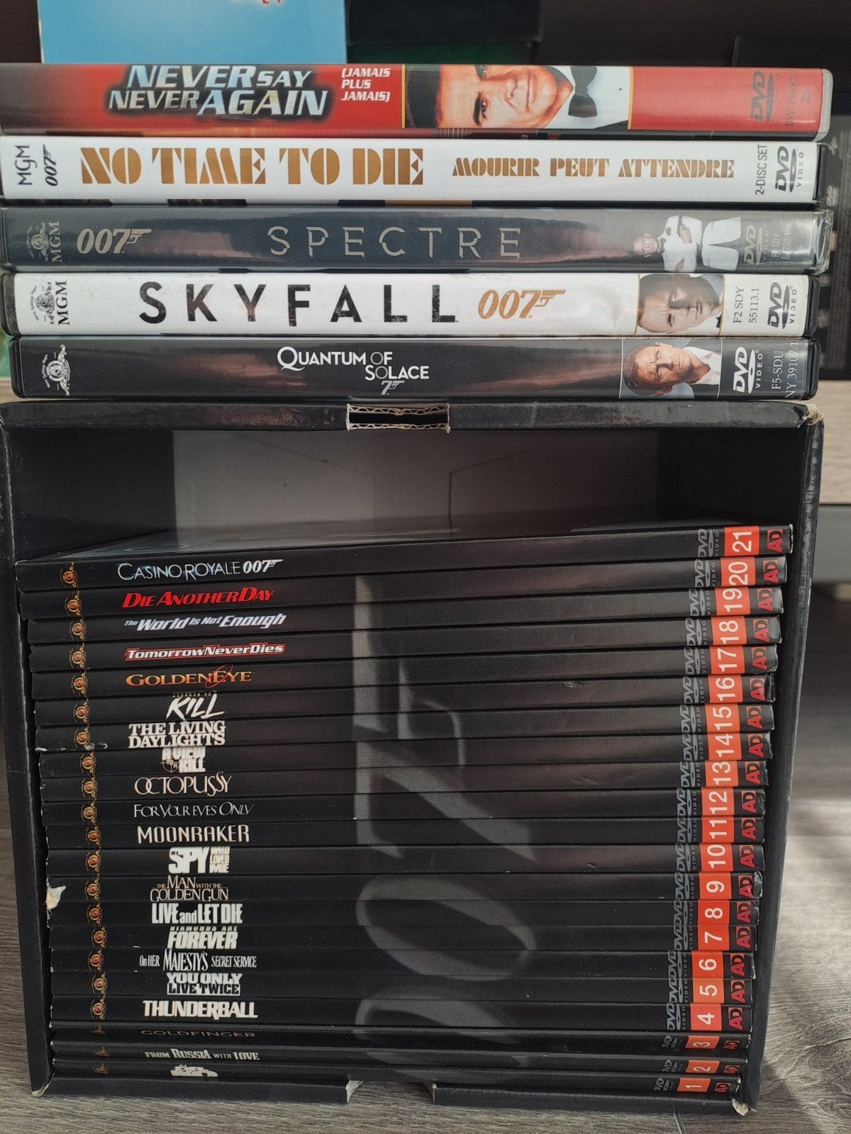 James Bond DVD Collectie - 26 films, Cd's en Dvd's, Engels, Ophalen of Verzenden, Zo goed als nieuw, Vanaf 12 jaar