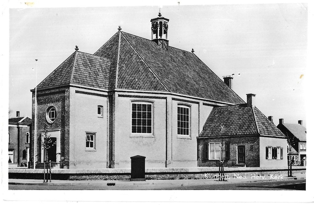 AK Klundert - Ned. Hervormde Kerk*, Verzenden, 1960 tot 1980, Ongelopen, Noord-Brabant