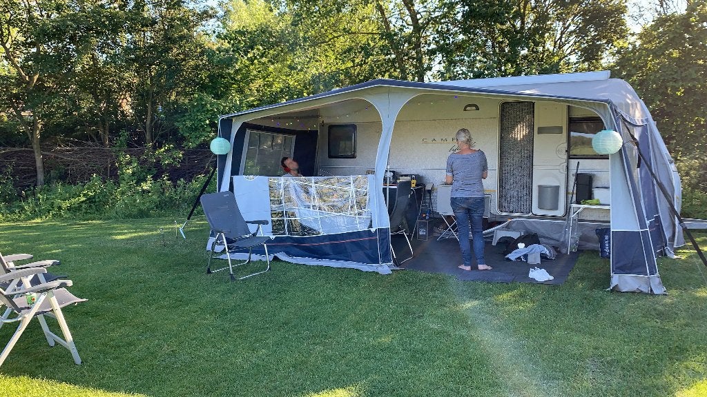 Dethleffs Lifestyle 510 - 2008 compleet uitgeruste caravan, Rondzit, Particulier, Vast bed, Dethleffs
