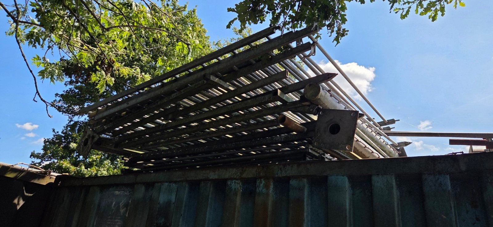 heras poorten & hekwerk, Ophalen, Met poort, Gebruikt, Spijlenhekwerk
