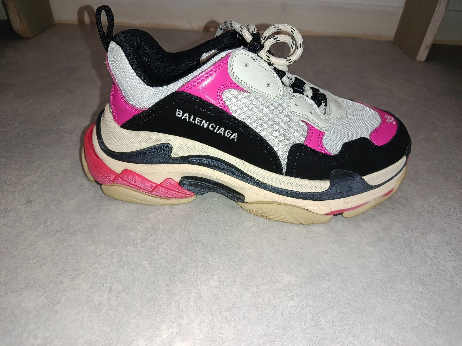 Balenciaga Triple S Sneakers Maat 38 - Roze/Wit/Zwart, Balenciaga, Ophalen of Verzenden, Sneakers of Gympen, Roze