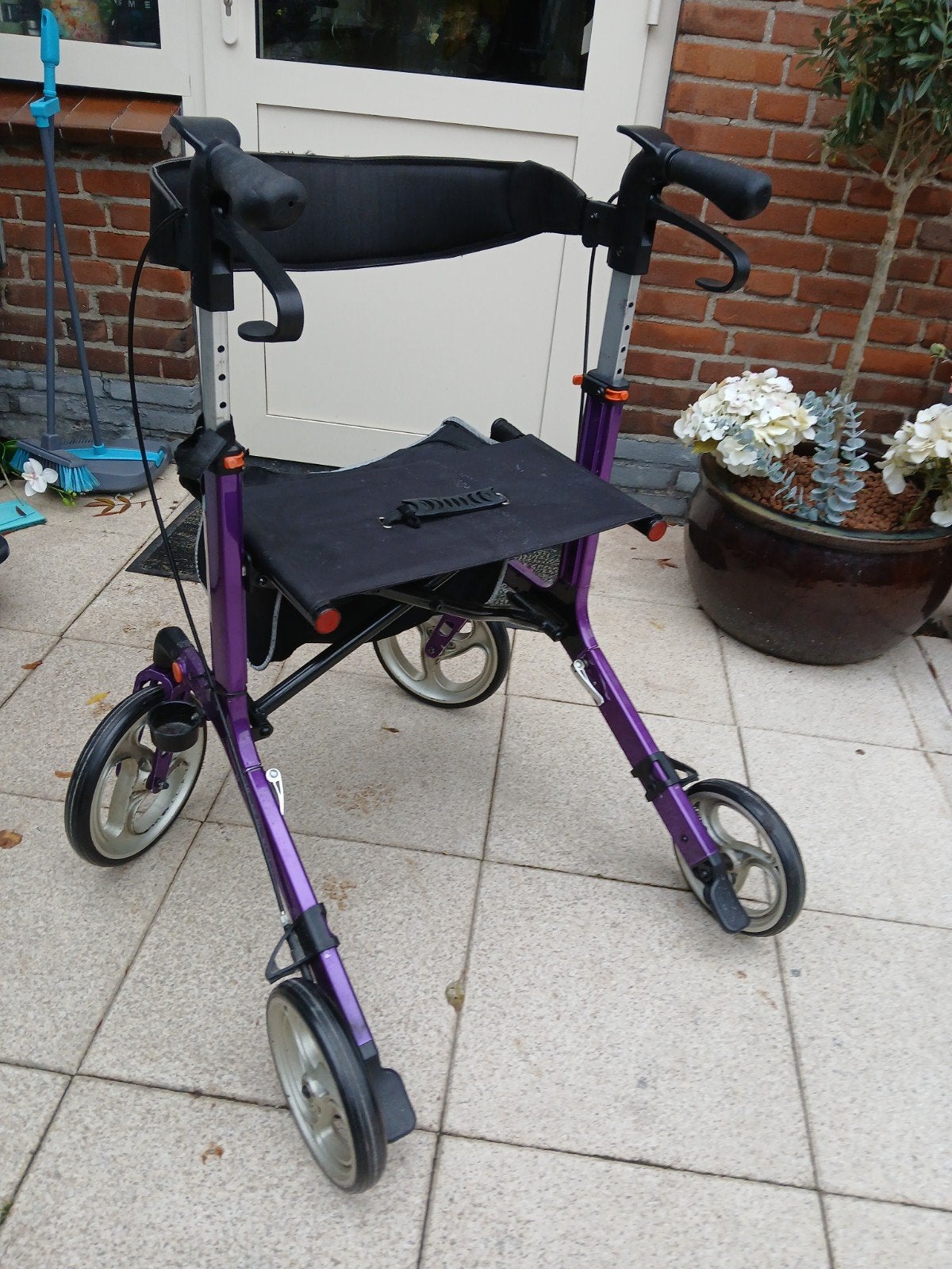 vergro rollator, Ophalen, Opvouwbaar, Gebruikt