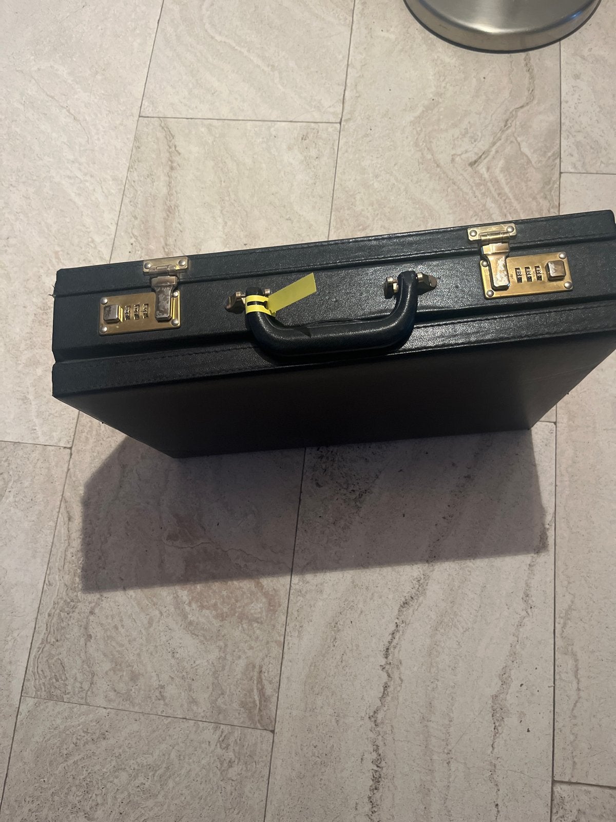Zwart attaché koffertje met cijfersloten - 44x32x10 cm, Ophalen, Gebruikt
