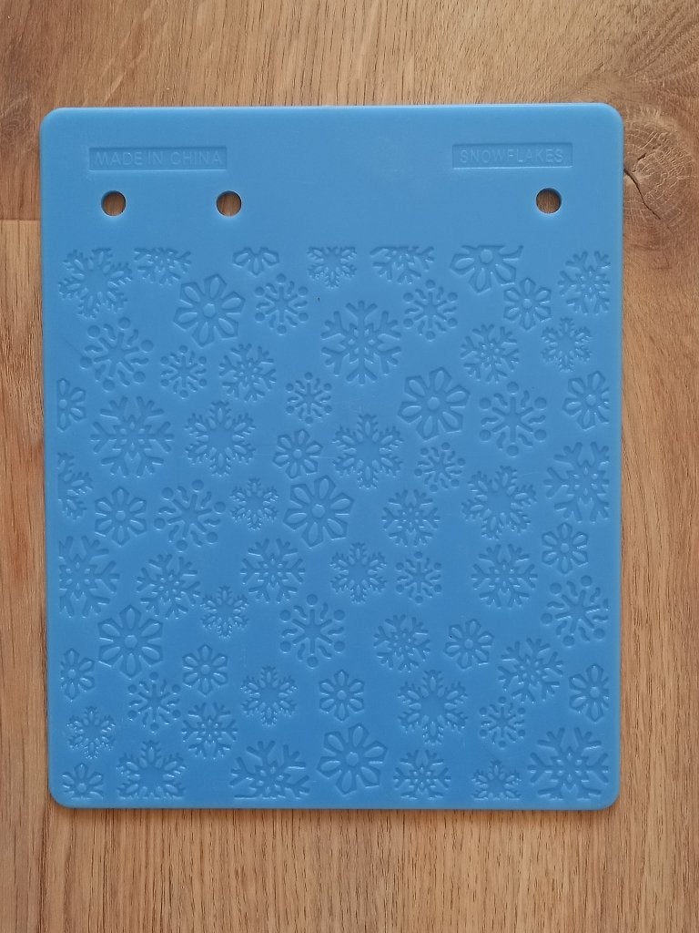Dubbelzijdige embossingplaten van Fiskars, Verzenden, Zo goed als nieuw, Overige thema's, Overige typen