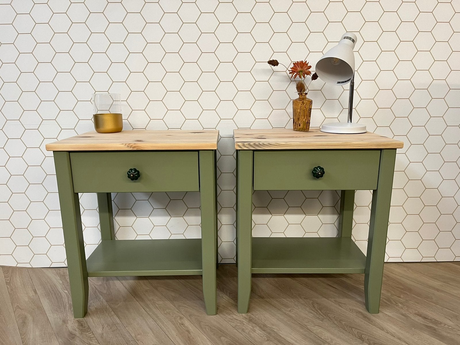 Set van 2 nachtkastjes, olijfgroen/hout, boho, Scandinavisch, Ophalen, Zo goed als nieuw, Minder dan 45 cm