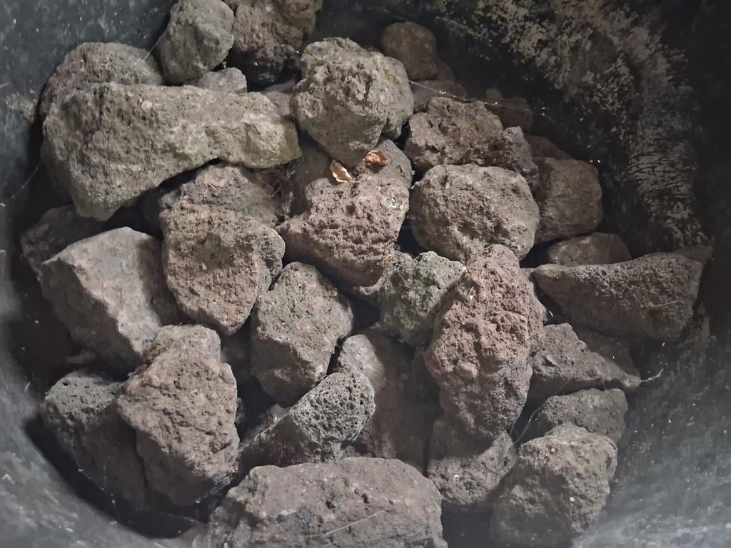 Lavasteen voor drainage of decoratie, Tuin en Terras, Zand, Ophalen, Gebruikt, Overige typen