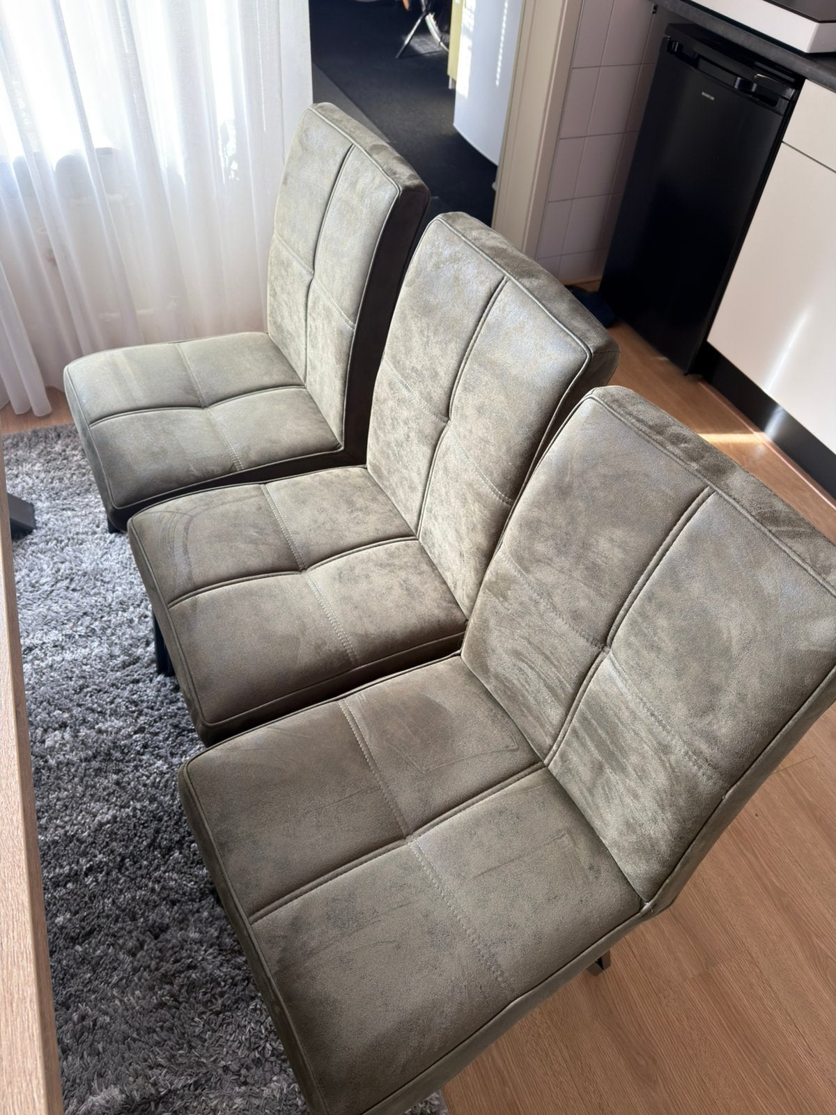 Eetkamer stoelen Taupe 6 stuks, Ophalen of Verzenden, Zo goed als nieuw, Bruin, Vier