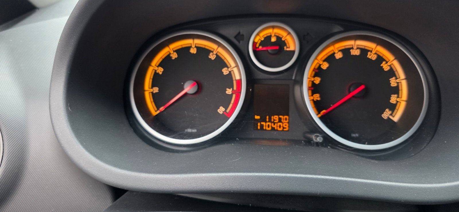 Opel Corsa 1.4 16V 5D 2010 Grijs, Voorwielaandrijving, Euro 5, 1063 kg, 1398 cc