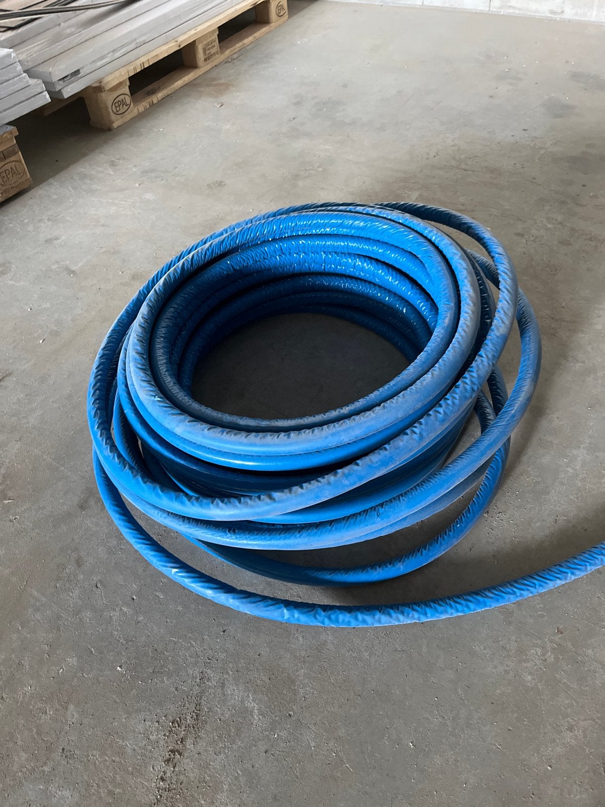 Uponor 16 mm buis - Blauw, Ophalen, Overige materialen, Minder dan 20 mm, 6 meter of meer