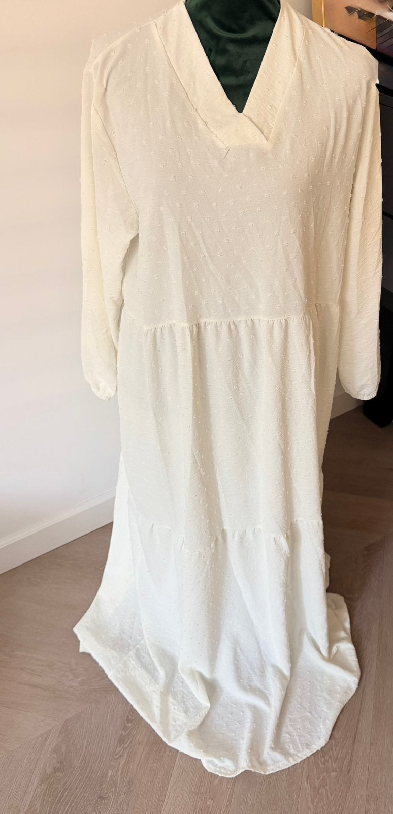 Witt lange jurk Perfect voor fotoshoot, Maat 46/48 (XL) of groter, Ophalen of Verzenden, Zo goed als nieuw, Wit