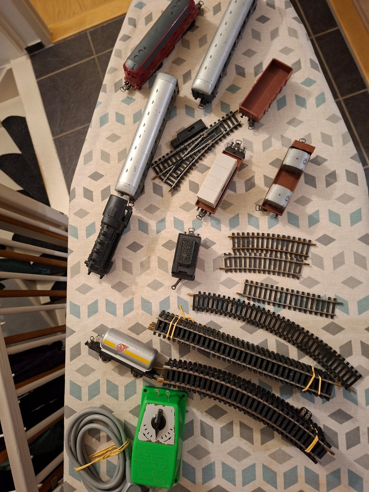 Märklin H0 modelspoorbaan bundel met M-rails, Hobby en Vrije tijd, Modeltreinen | H0, Ophalen of Verzenden, Gebruikt, Treinset