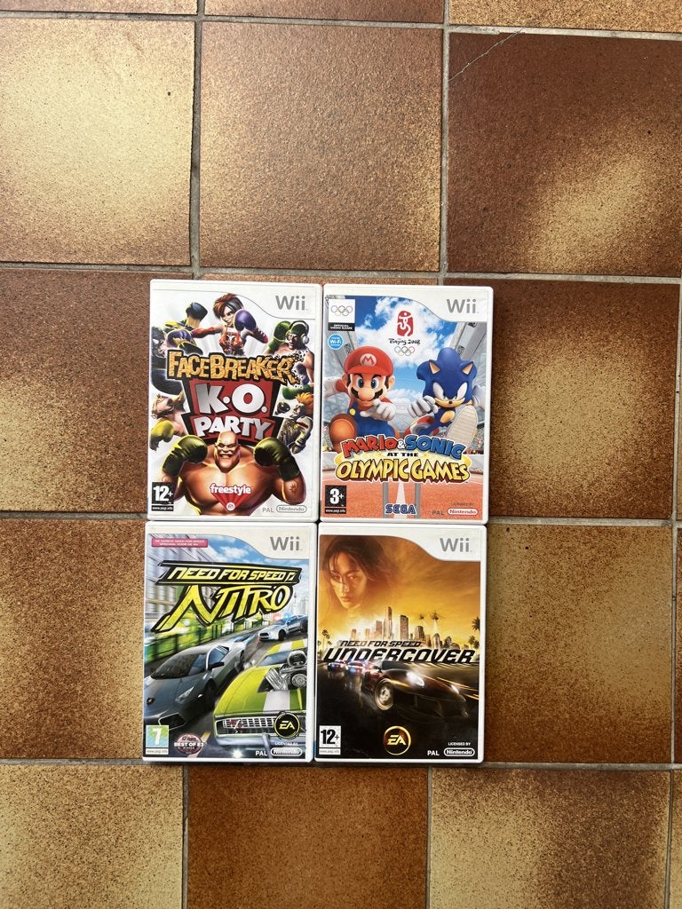 4 Wii Games – Mario & Sonic + Need for Speed + FaceBreaker, Racen en Vliegen, Ophalen of Verzenden, Zo goed als nieuw, 3 spelers of meer