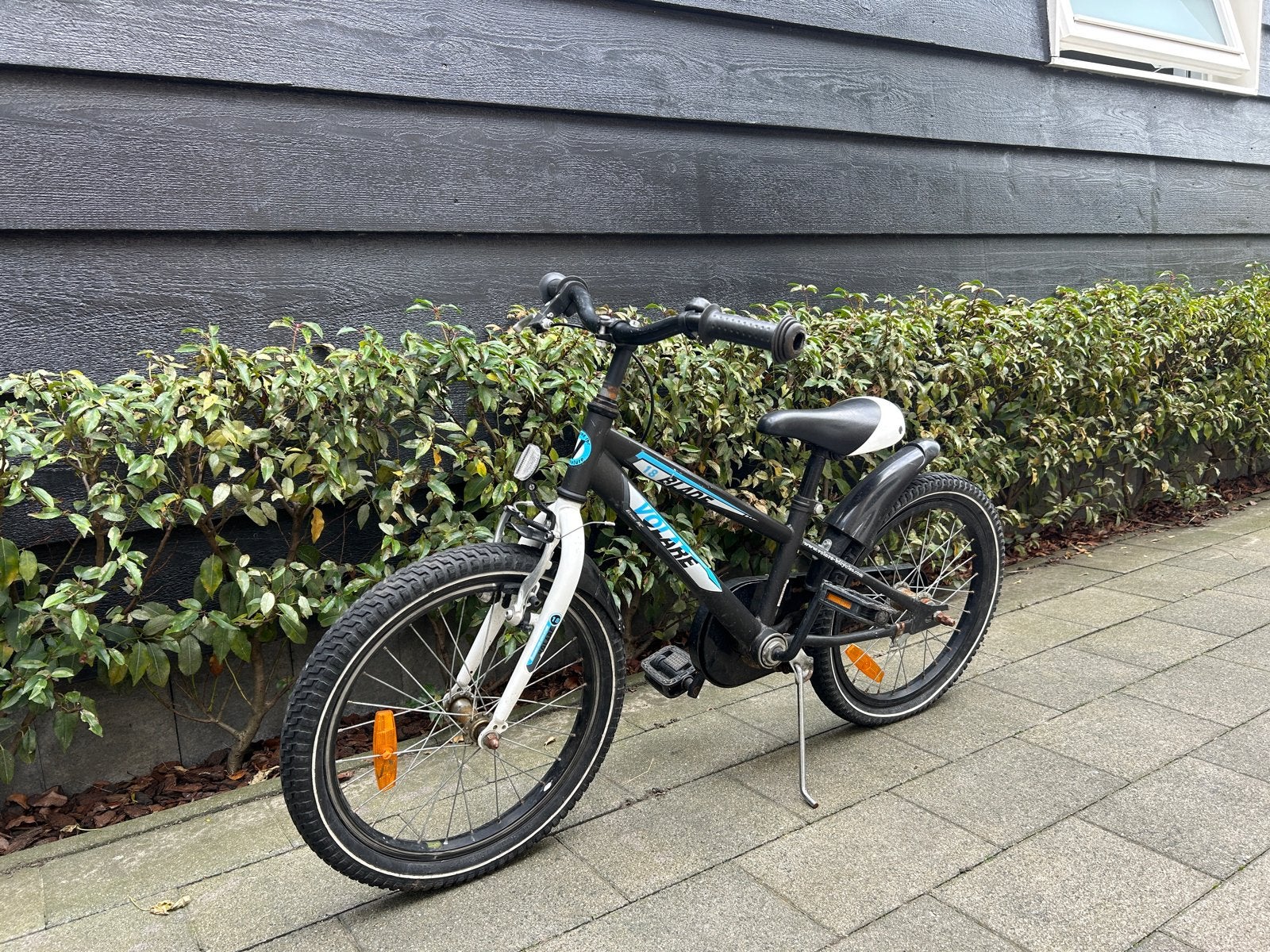 Volare jongensfiets 18 inch GRATIS!, Ophalen, Terugtraprem, Zijwieltjes, 16 tot 20 inch