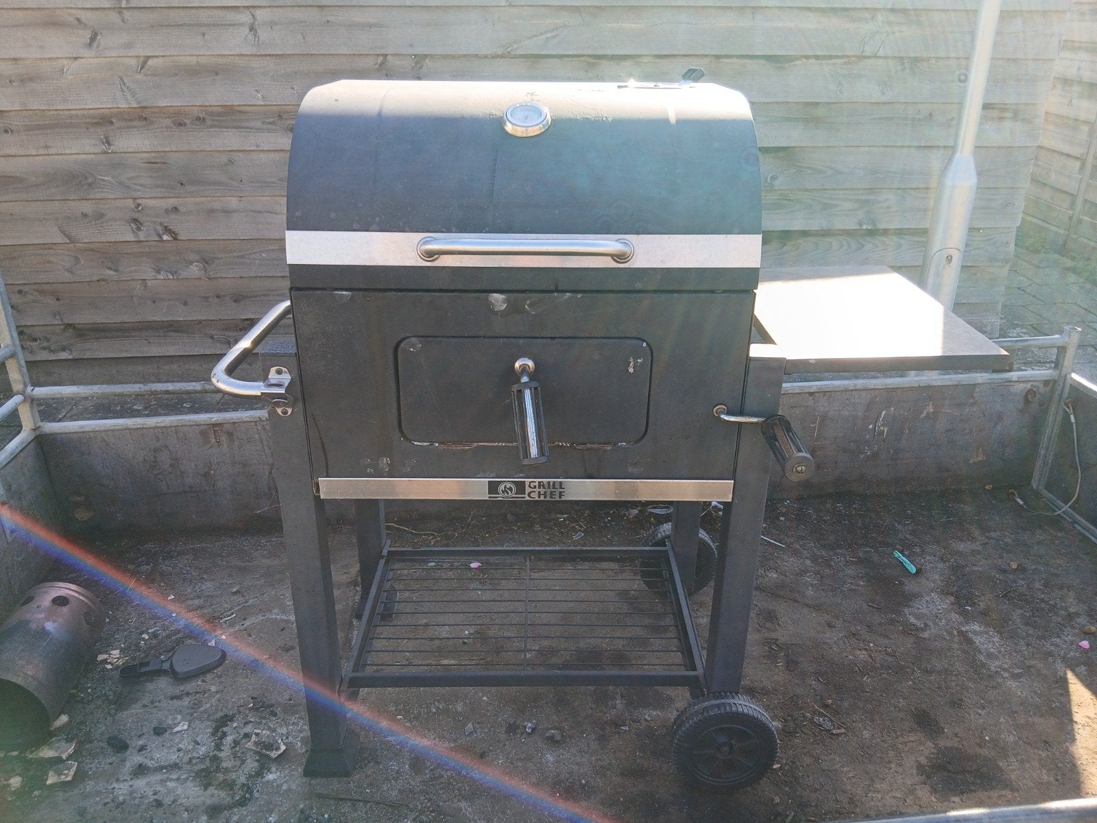 BBQ - Gebruikt maar functioneel, Ophalen