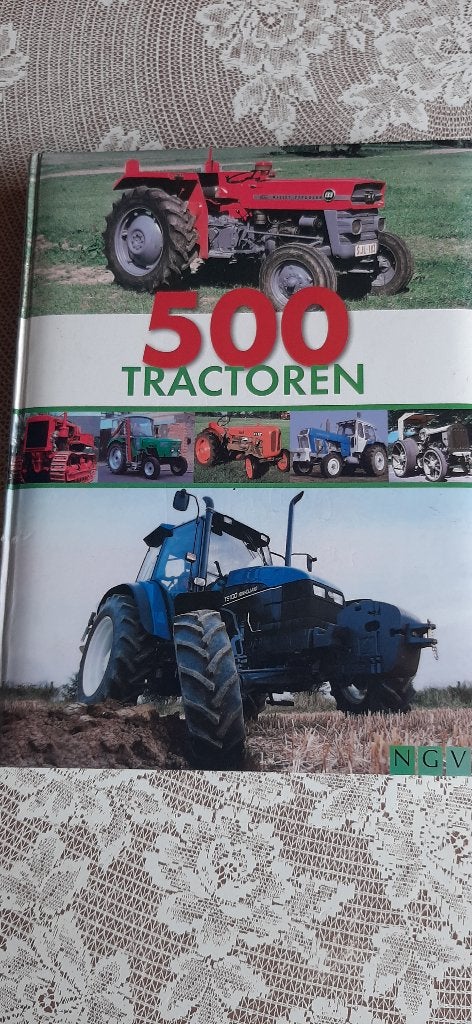 500 Tractoren - Boek over beroemde tractoren, Onbekend, Ophalen of Verzenden, Zo goed als nieuw, Overige onderwerpen