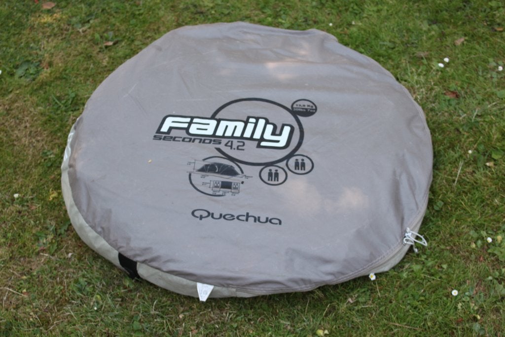 Quechua  family seconds  4.2, Ophalen, Zo goed als nieuw, Tot en met 4
