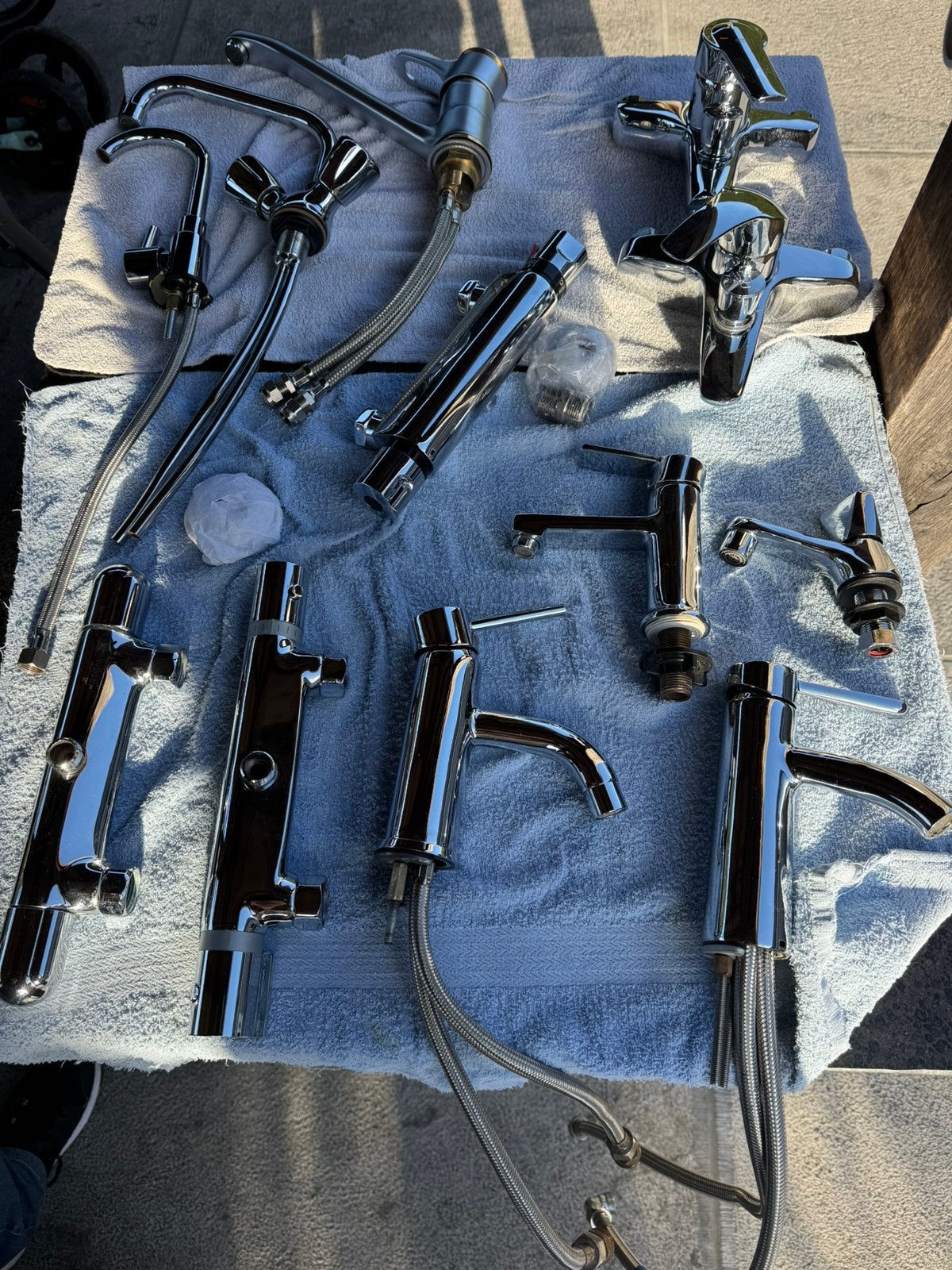 Te koop partij, 14 stuks allerlei kranen., Ophalen, Zo goed als nieuw