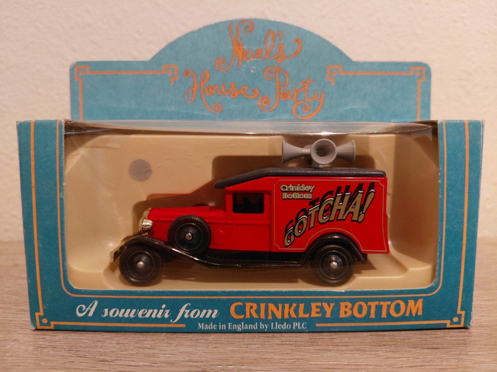 Crinkley Bottom Souvenir Set, Verzenden, Zo goed als nieuw, Groter dan 1:32, Overige merken
