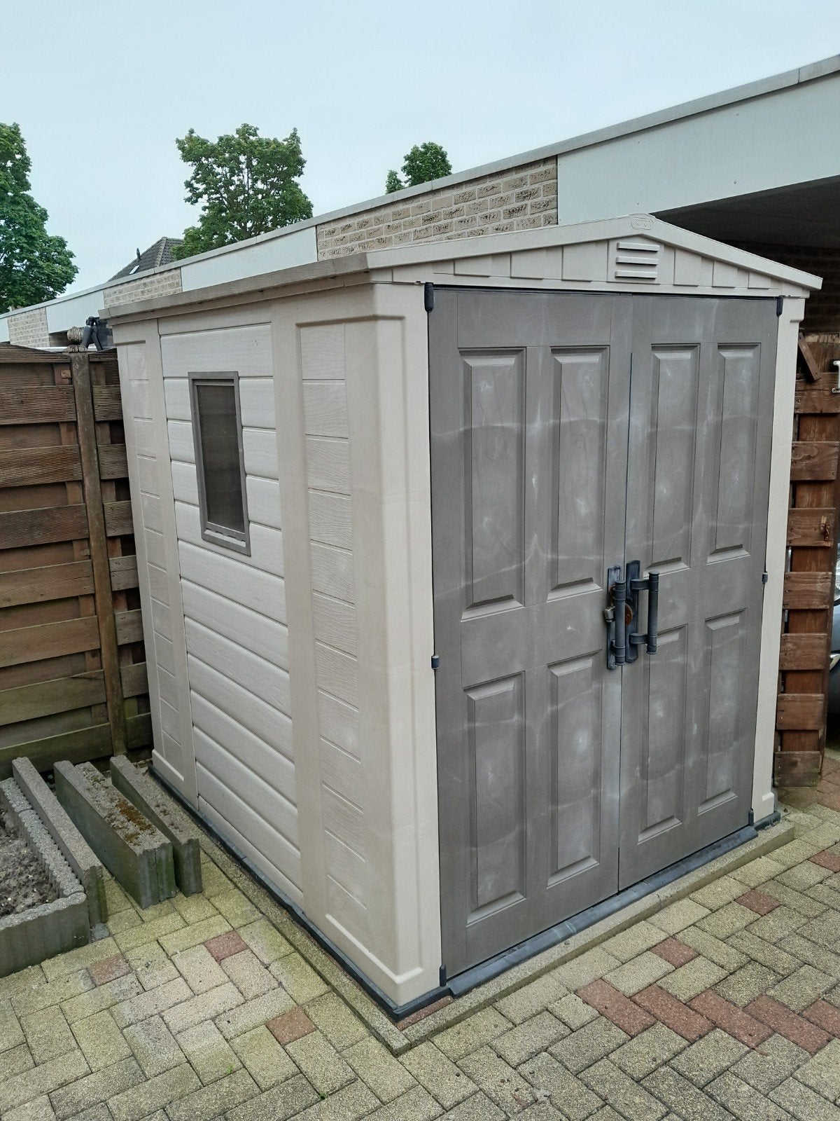 Keter 6x6 plastic berging   afm: 195x174x208 cm, Kunststof, Gebruikt, Schuur, Minder dan 200 cm