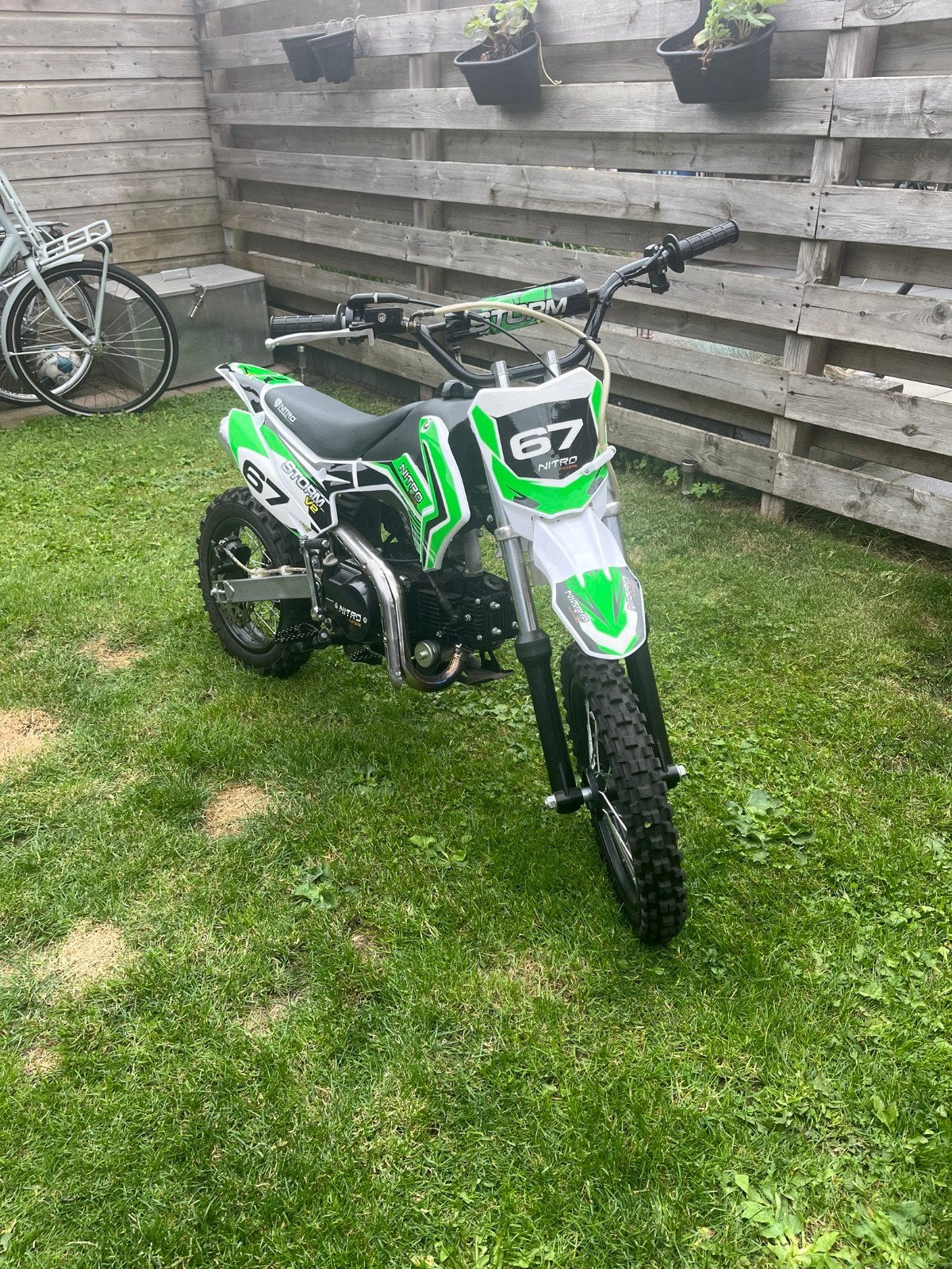 Nitro Storm V2 dirtbike - Zo goed als nieuw, Fietsen en Brommers, Ophalen, Zo goed als nieuw, Overige merken