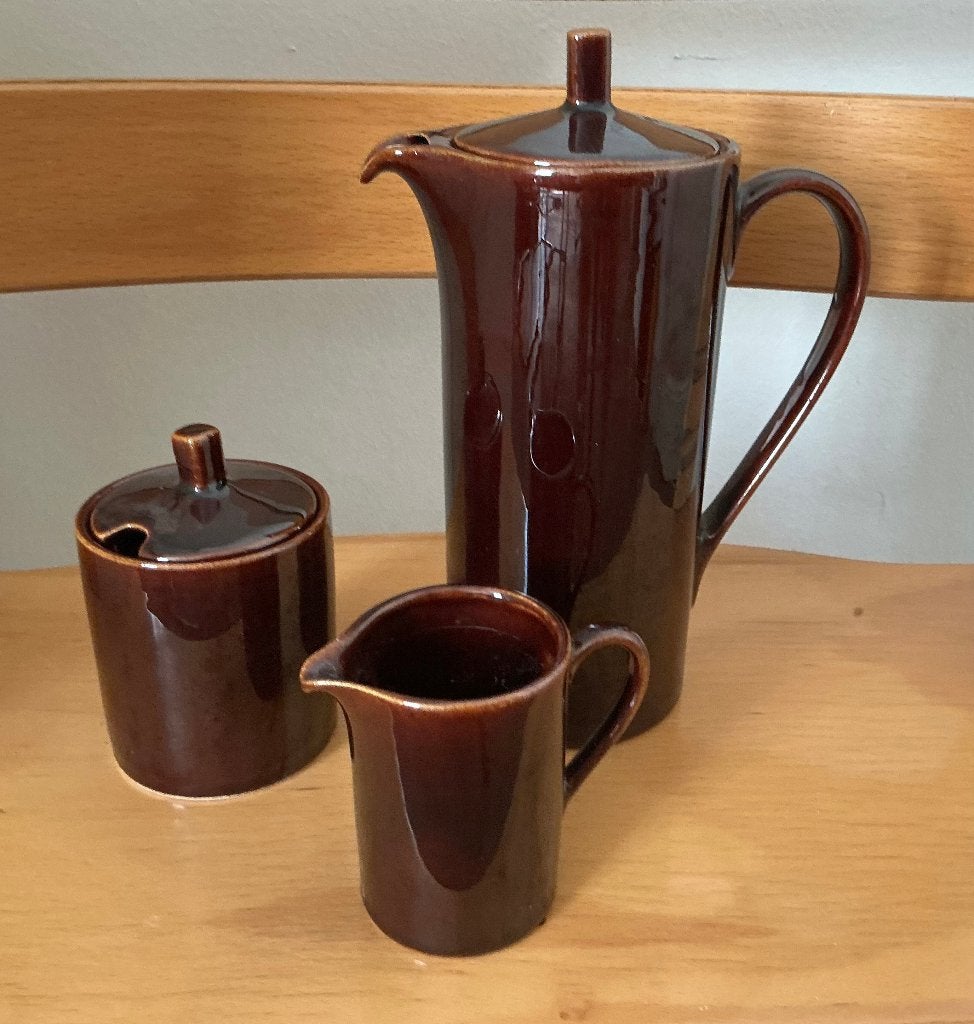 Vintage bruin keramiek koffie/theeservies set, Ophalen, Gebruikt, Keramiek, Vintage