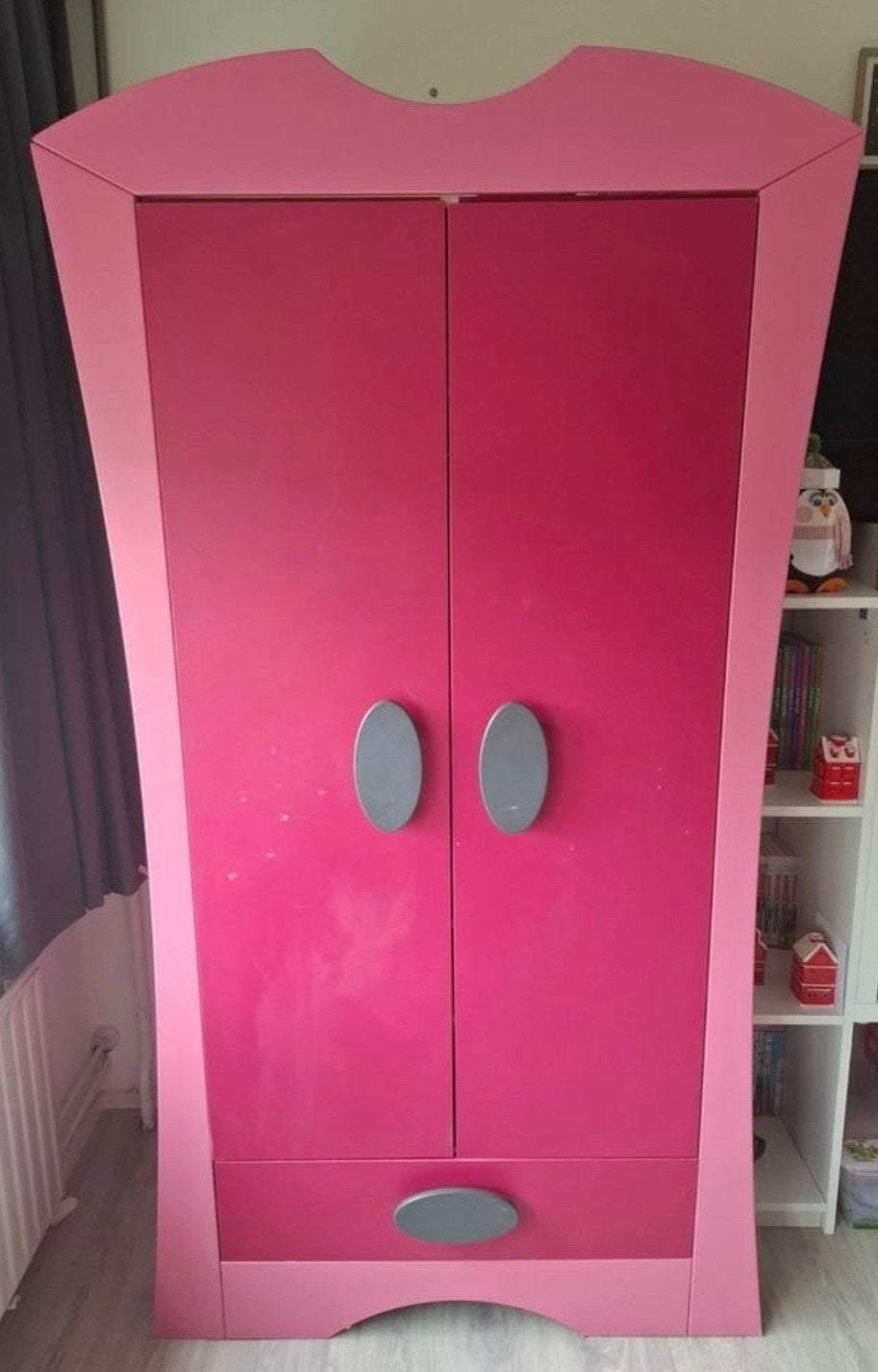 Roze Mammut kledingkast met lade, Kinderen en Baby's, Kinderkamer | Commodes en Kasten, Ophalen, Gebruikt, Kast, 50 tot 70 cm