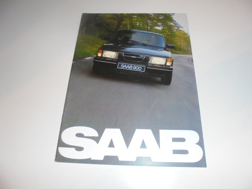 brochure Saab 900/900 Turbo  1982, Ophalen of Verzenden, Zo goed als nieuw, Overige merken