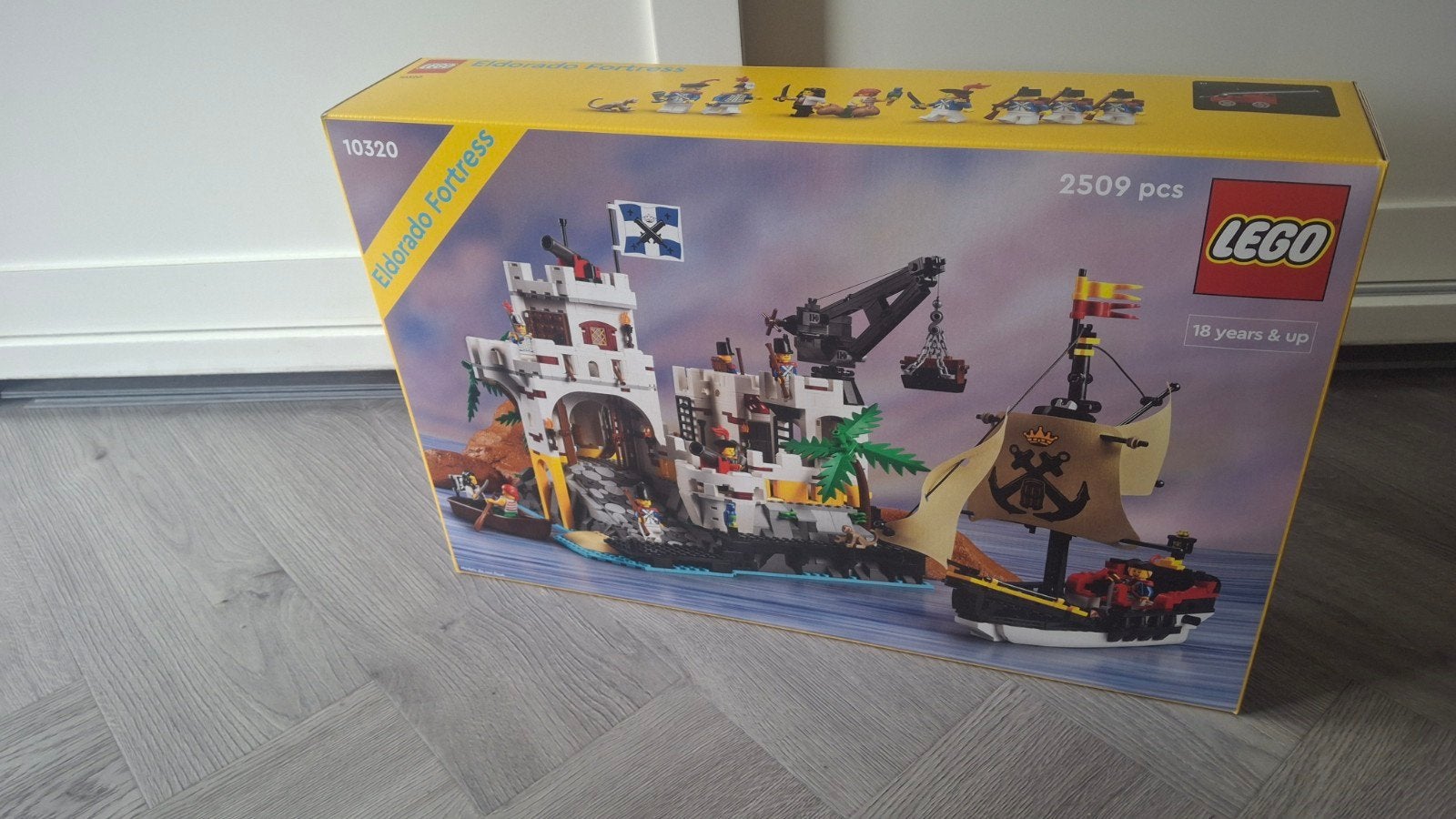 Lego 10320 eldorado, Ophalen of Verzenden, Nieuw
