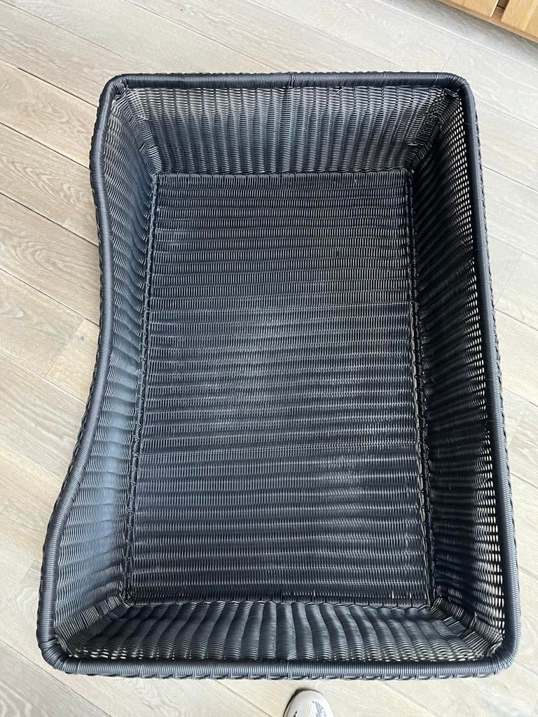 Hondenmand b 100 cm d 75 cm h 26 cm, Ophalen, Zo goed als nieuw, Stof