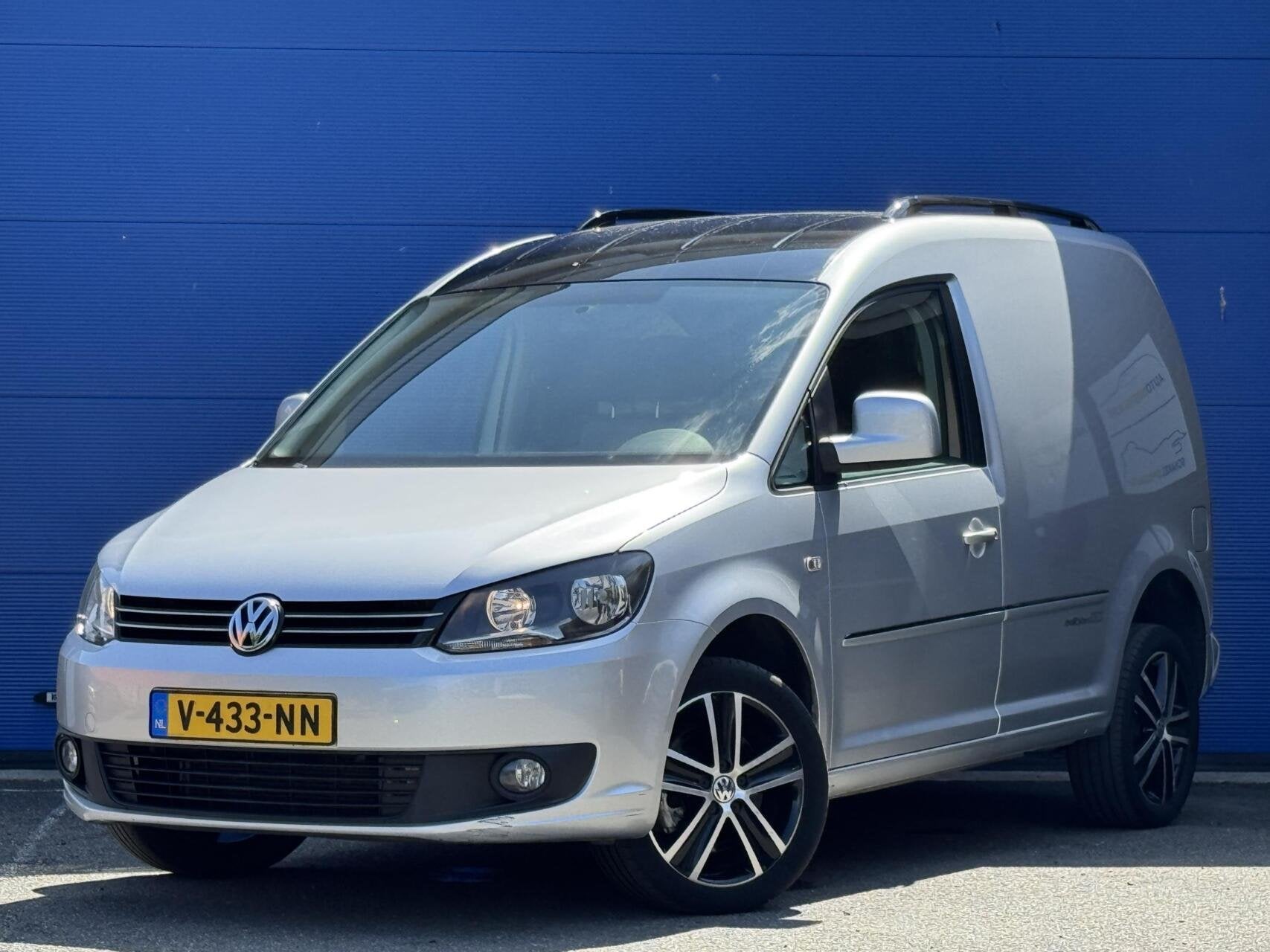 Volkswagen Caddy L1H1 2.0 TDI 4Motion | Automaat | 140 PK, Auto's, Automaat, Euro 5, Zwart, 4 cilinders