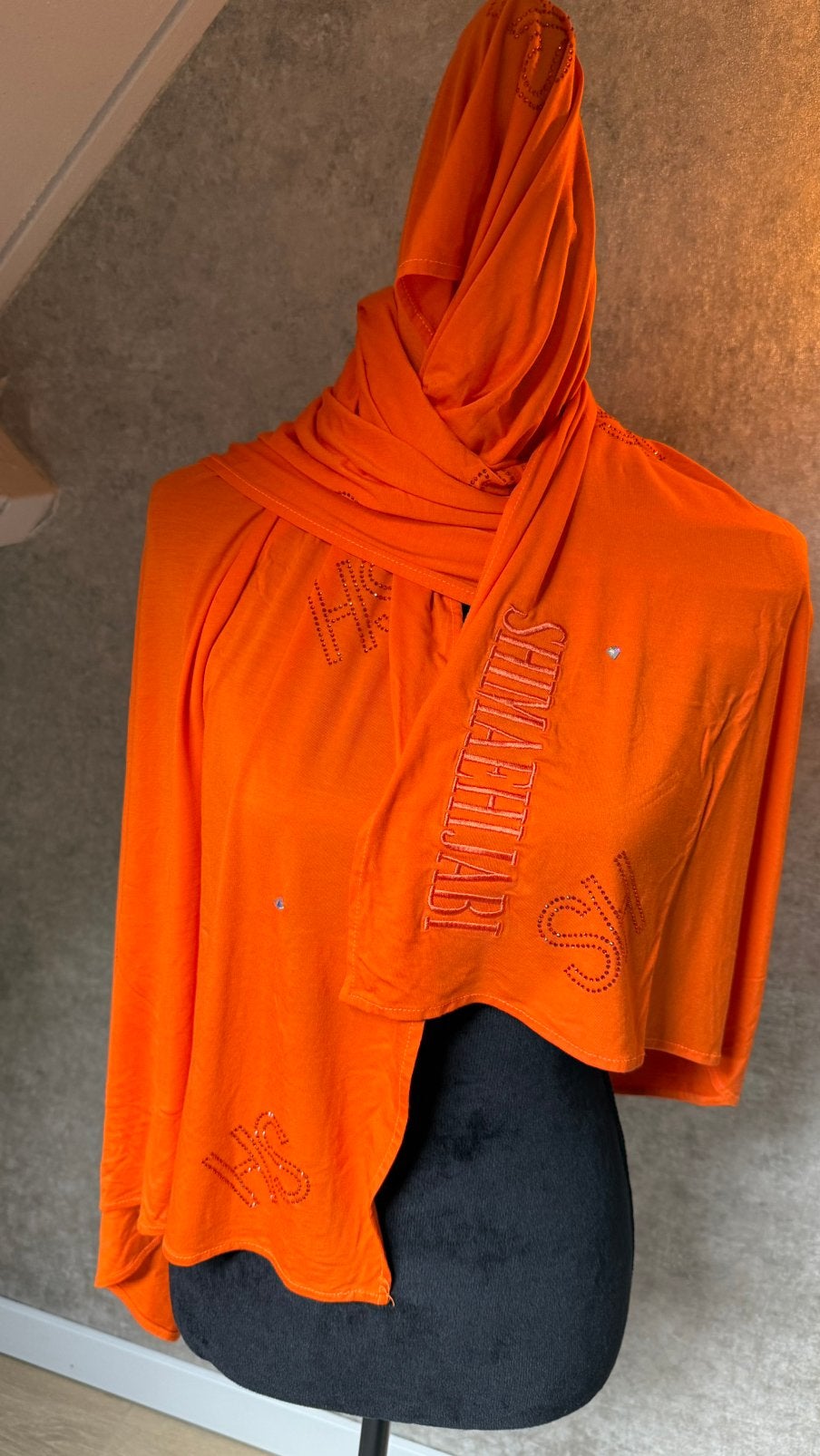 Shimae hijabi, Kleding | Dames, Mutsen, Sjaals en Handschoenen, Ophalen of Verzenden, Zo goed als nieuw